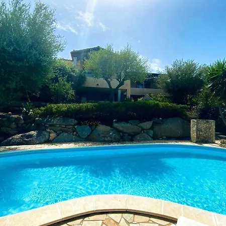 Villa Azzurra, Quartu Sant'elena